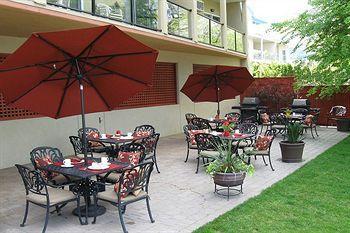 Desert Surfside Waterfront Accommodations Osoyoos Exterior photo